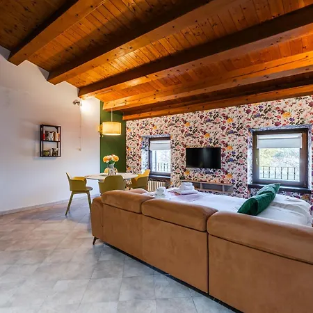 M2c Maison Bouquet - Vista Adige - Self Check-in Verona